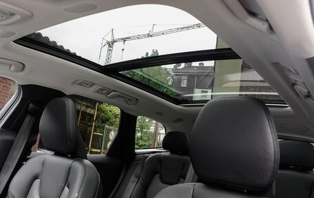 Volvo XC60 II, 2023 год, 4 755 000 рублей, 3 фотография