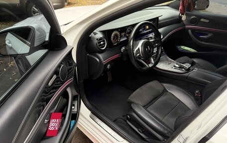 Mercedes-Benz E-Класс, 2020 год, 3 990 000 рублей, 9 фотография