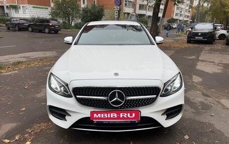 Mercedes-Benz E-Класс, 2020 год, 3 990 000 рублей, 3 фотография