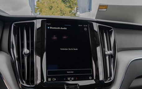 Volvo XC60 II, 2023 год, 4 130 000 рублей, 8 фотография