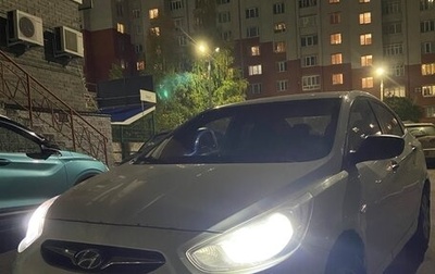 Hyundai Solaris II рестайлинг, 2012 год, 420 000 рублей, 1 фотография