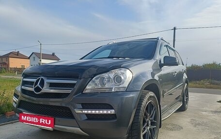 Mercedes-Benz GL-Класс, 2010 год, 2 400 000 рублей, 19 фотография