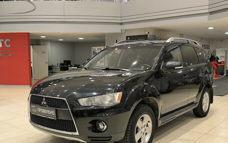 Mitsubishi Outlander III рестайлинг 3, 2010 год, 1 050 000 рублей, 5 фотография