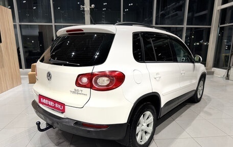 Volkswagen Tiguan I, 2010 год, 890 000 рублей, 5 фотография