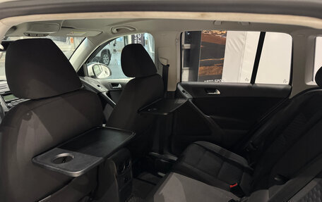 Volkswagen Tiguan I, 2010 год, 890 000 рублей, 27 фотография