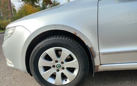 Skoda Superb III рестайлинг, 2012 год, 820 000 рублей, 7 фотография