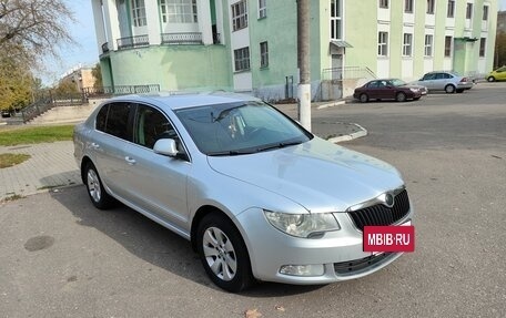 Skoda Superb III рестайлинг, 2012 год, 820 000 рублей, 2 фотография