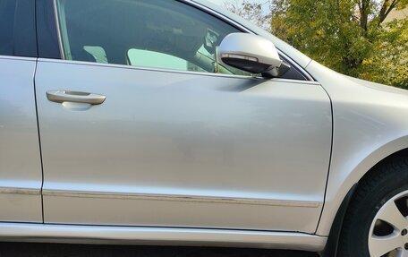 Skoda Superb III рестайлинг, 2012 год, 820 000 рублей, 27 фотография