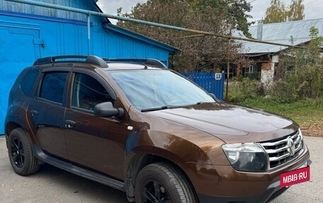 Renault Duster I рестайлинг, 2013 год, 800 000 рублей, 2 фотография