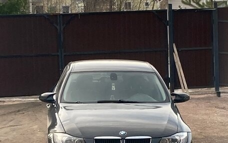 BMW 3 серия, 2006 год, 1 000 000 рублей, 2 фотография