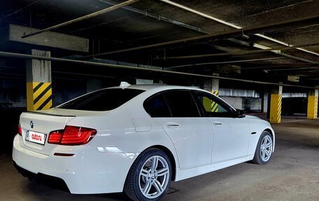 BMW 5 серия, 2015 год, 1 690 000 рублей, 5 фотография