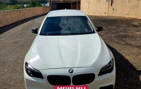 BMW 5 серия, 2015 год, 1 690 000 рублей, 16 фотография