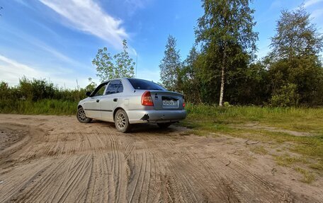 Hyundai Accent II, 2004 год, 340 000 рублей, 3 фотография