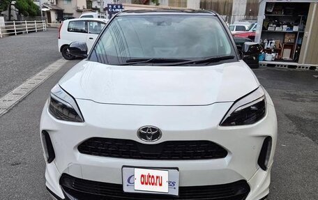 Toyota Yaris Cross, 2022 год, 1 404 555 рублей, 4 фотография
