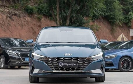 Hyundai Elantra, 2023 год, 1 400 000 рублей, 4 фотография