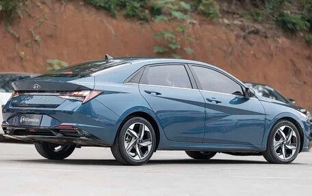Hyundai Elantra, 2023 год, 1 400 000 рублей, 8 фотография