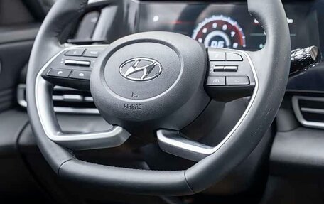 Hyundai Elantra, 2023 год, 1 400 000 рублей, 13 фотография