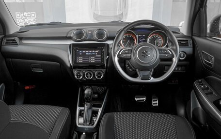 Suzuki Swift V, 2017 год, 1 349 000 рублей, 7 фотография