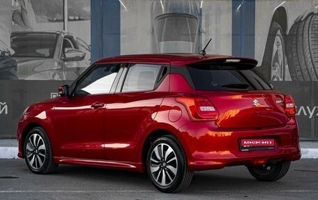 Suzuki Swift V, 2017 год, 1 349 000 рублей, 2 фотография
