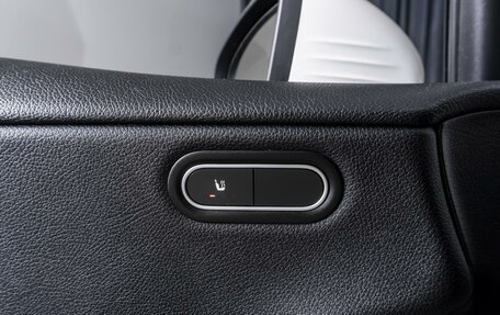 Mercedes-Benz A-Класс, 2018 год, 1 643 000 рублей, 21 фотография