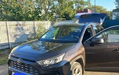 Toyota RAV4, 2020 год, 2 800 000 рублей, 1 фотография