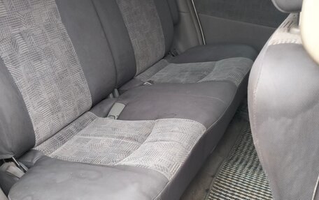 Nissan Liberty, 2000 год, 250 000 рублей, 5 фотография