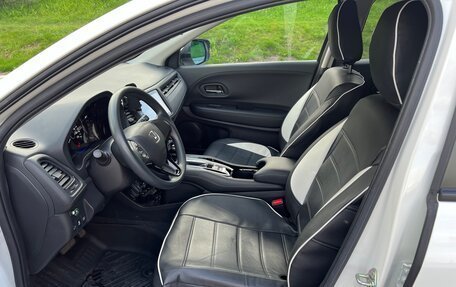 Honda Vezel, 2020 год, 2 100 000 рублей, 6 фотография