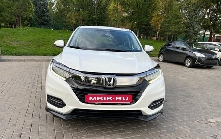 Honda Vezel, 2020 год, 2 100 000 рублей, 21 фотография