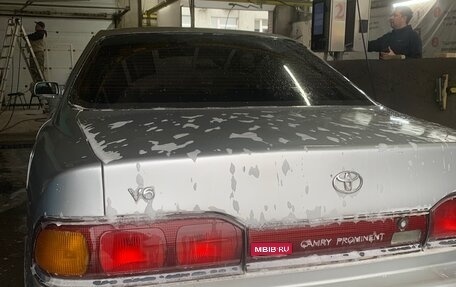 Toyota Camry V30, 1992 год, 250 000 рублей, 1 фотография