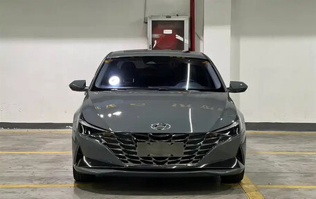 Hyundai Elantra, 2022 год, 1 330 000 рублей, 2 фотография