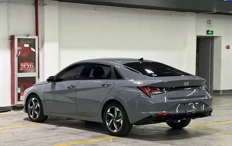 Hyundai Elantra, 2022 год, 1 330 000 рублей, 4 фотография
