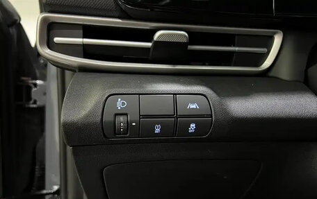 Hyundai Elantra, 2022 год, 1 330 000 рублей, 11 фотография