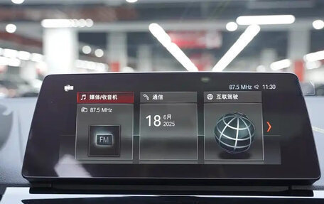 BMW 1 серия, 2024 год, 2 600 000 рублей, 13 фотография