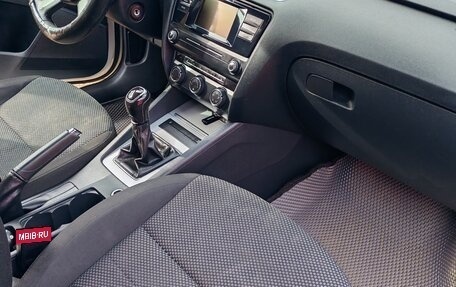 Skoda Octavia, 2015 год, 900 000 рублей, 7 фотография