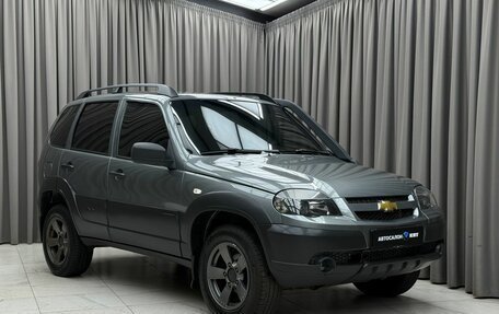 Chevrolet Niva I рестайлинг, 2019 год, 810 000 рублей, 3 фотография