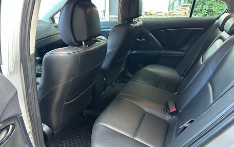 Toyota Avensis III рестайлинг, 2009 год, 1 290 000 рублей, 10 фотография