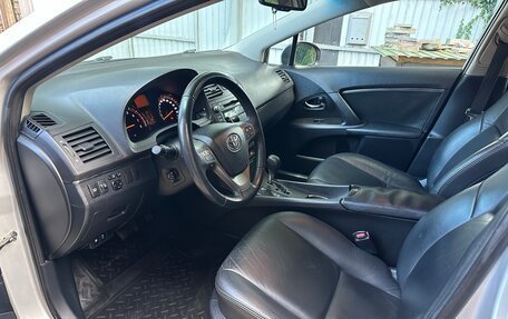 Toyota Avensis III рестайлинг, 2009 год, 1 290 000 рублей, 11 фотография