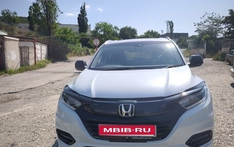 Honda Vezel, 2019 год, 2 170 000 рублей, 1 фотография