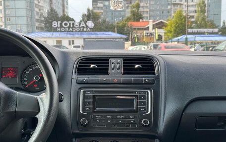 Volkswagen Polo VI (EU Market), 2013 год, 709 000 рублей, 11 фотография