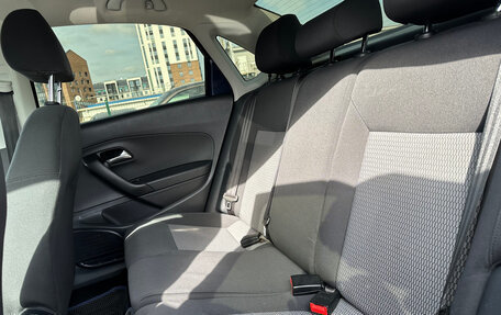 Volkswagen Polo VI (EU Market), 2013 год, 709 000 рублей, 16 фотография
