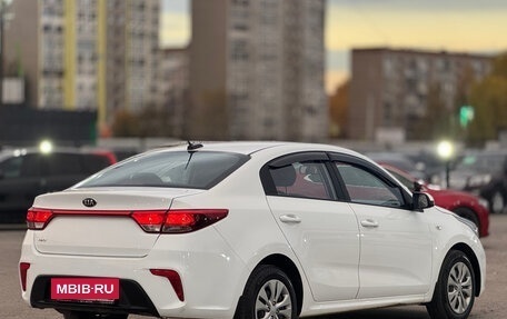 KIA Rio IV, 2018 год, 1 299 000 рублей, 5 фотография