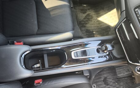 Honda Vezel, 2019 год, 2 170 000 рублей, 9 фотография