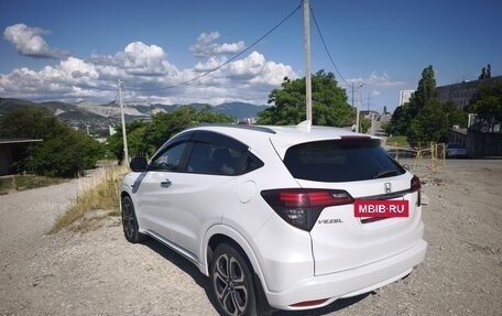 Honda Vezel, 2019 год, 2 170 000 рублей, 2 фотография
