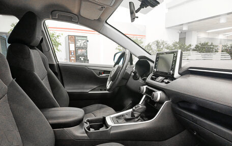 Toyota RAV4, 2020 год, 3 350 000 рублей, 11 фотография