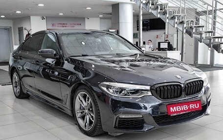 BMW 5 серия, 2019 год, 3 172 000 рублей, 3 фотография