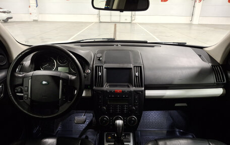 Land Rover Freelander II рестайлинг 2, 2010 год, 1 140 000 рублей, 14 фотография