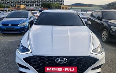 Hyundai Sonata VIII, 2021 год, 2 250 000 рублей, 2 фотография