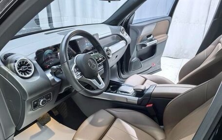 Mercedes-Benz GLB, 2021 год, 2 250 000 рублей, 4 фотография