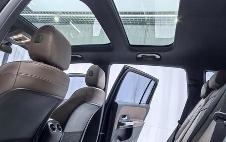 Mercedes-Benz GLB, 2021 год, 2 250 000 рублей, 6 фотография