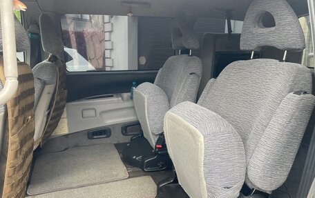 Mitsubishi Delica IV, 2001 год, 2 700 000 рублей, 13 фотография